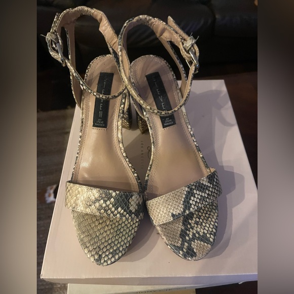 Steve Madden Block-Heel Sandals - Picture 2 of 3